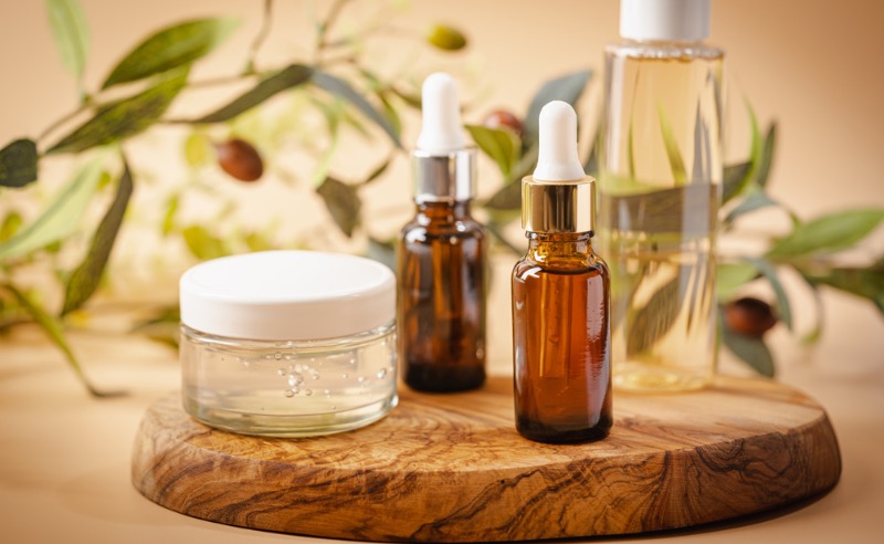 Organic Essential Oils for the Cosmetics Industries